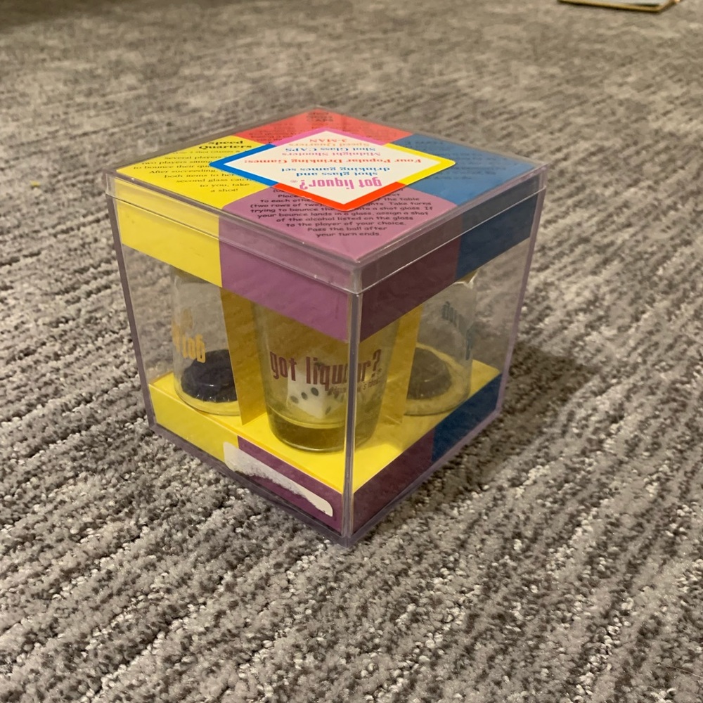 Got Liquor? Shot glass and drinking set